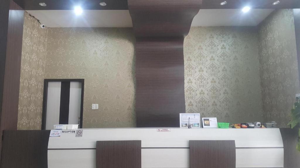 Nasional Hotel Gunungsitoli Εξωτερικό φωτογραφία